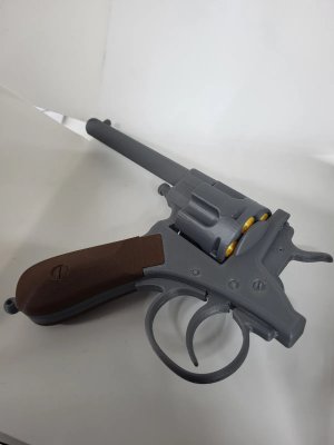 Backwards Revolver