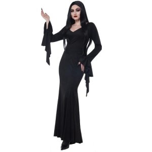 Macabre Mistress | Medium