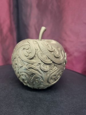 Paisley Golden Apple