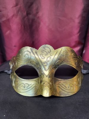 Curvy Gold Eye Mask